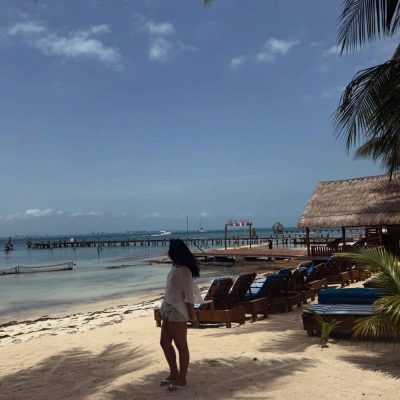 𝐼𝑠𝑙𝑎 𝑀𝑢𝑗𝑒𝑟𝑒𝑠, 𝐶𝑎𝑛𝑐𝑢́𝑛, 𝑄𝑢𝑖𝑛𝑡𝑎𝑛𝑎 𝑅𝑜𝑜 в июле — фото погоды (2026-07-14)