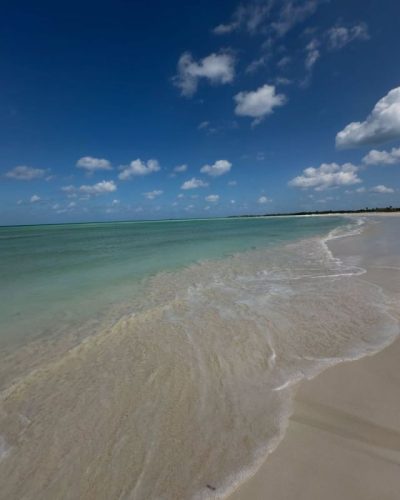 Cayo Ensenacho в апреле — фото погоды (2025-04-21)