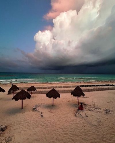 Playa Delfines в июне — фото погоды (2026-06-26)