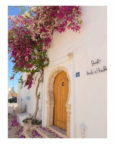 Erriadh, Madanin, Tunisia в апреле — фото погоды (2026-04-23)