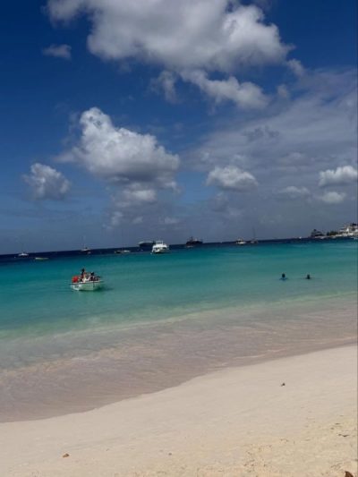 Carlisle Beach Barbados в феврале — фото погоды (2026-02-23)