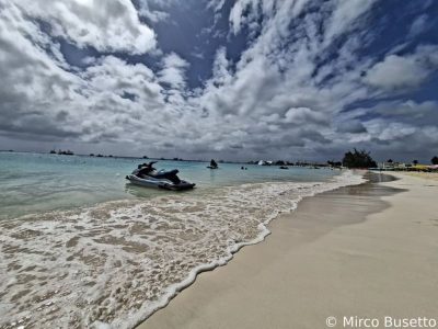 Carlisle Beach Barbados в апреле — фото погоды (2026-04-10)