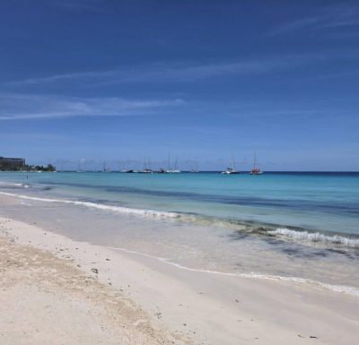 Carlisle Beach Barbados в апреле — фото погоды (2026-04-30)