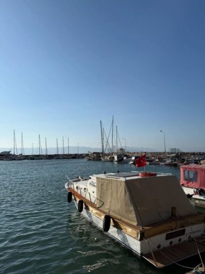 Çiftlikköyü, Izmir, Turkey в сентябре — фото погоды (2025-09-20)