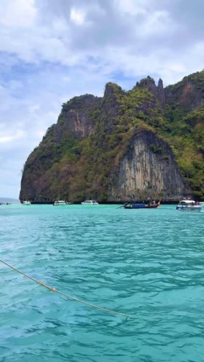 อ่าวปิเละลากูน Pileh Lagoon, Phi-Phi Island в феврале — фото погоды (2026-02-06)