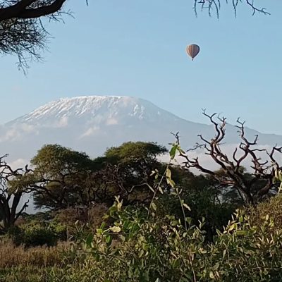 Kilimanjaro National Park в марте — фото погоды (2026-03-03)