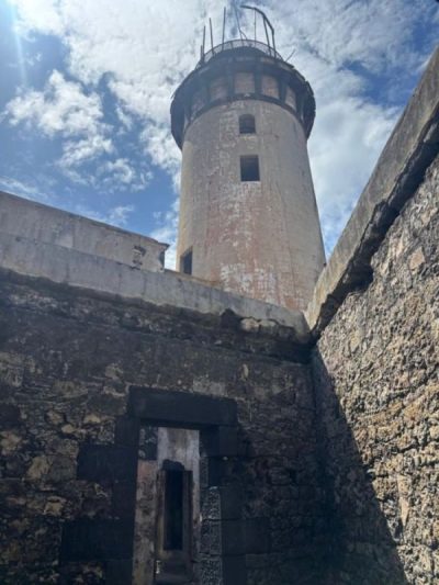 Ile aux Fouquets (Ile au Phare) в сентябре — фото погоды (2025-09-27)