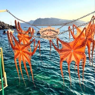 Bay Of Ammoudi, Santorini Greece в ноябре — фото погоды (2025-11-21)