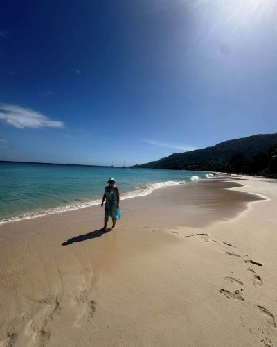 Mahé, Beau Vallon, Seychelles в июле — фото погоды (2026-07-23)