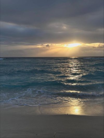 Niva Labriz Seychelles в сентябре — фото погоды (2025-09-24)