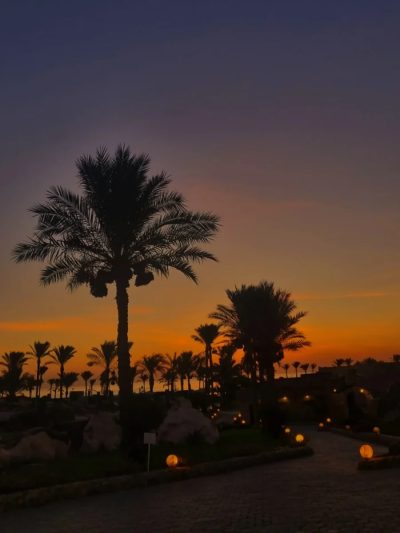 Blend Elphistone Resort — фото погоды в июле (2025-07-11)