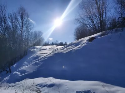 Abram Mys, Murmanskaya Oblast', Russia в марте — фото погоды (2024-03-27)