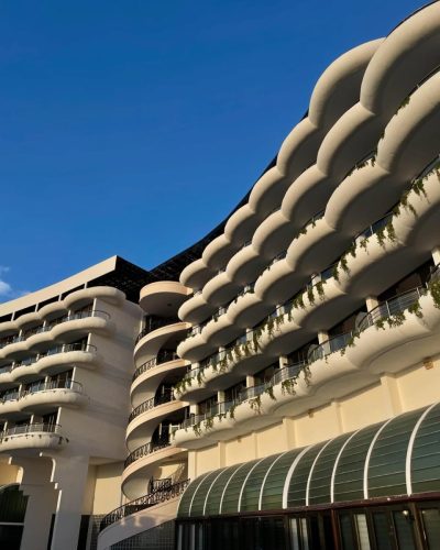 Sunrise Hotels — фото погоды в мае (2025-05-27)