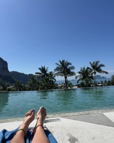Krabi Tipa Resort Ao Nang Beach — фото погоды в октябре (2025-10-02)