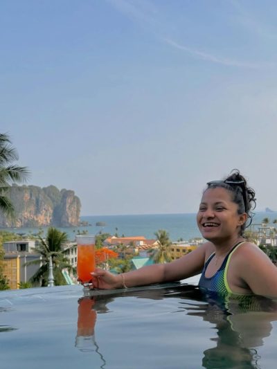 Krabi Tipa Resort Ao Nang Beach — фото погоды в апреле (2026-04-25)