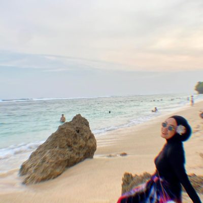 Gunung Payung Secret Beach в марте — фото погоды (2026-03-28)