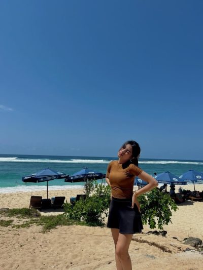 Gunung Payung Secret Beach в апреле — фото погоды (2026-04-02)