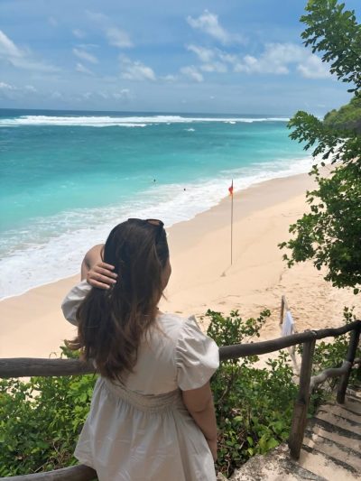 Gunung Payung Secret Beach в апреле — фото погоды (2026-04-13)