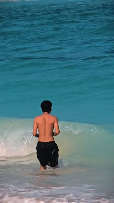 Gunung Payung Secret Beach в июне — фото погоды (2026-06-08)