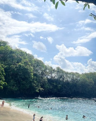 Gunung Payung Secret Beach в июле — фото погоды (2026-07-06)
