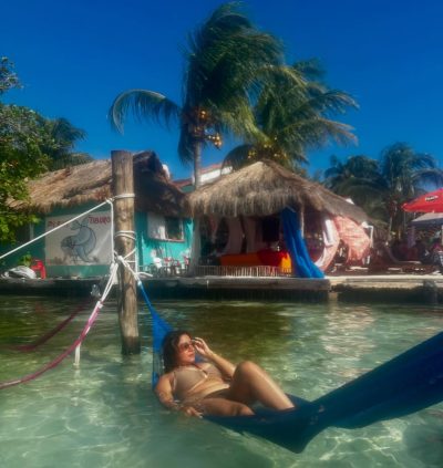 Isla Mujeres, Caribbean Sea в октябре — фото погоды (2025-10-15)