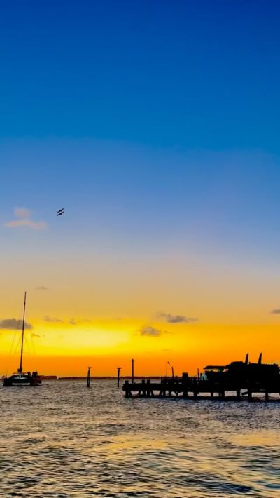 Isla Mujeres, Caribbean Sea в декабре — фото погоды (2025-12-26)