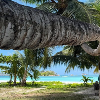 Praslin в сентябре — фото погоды (2025-09-30)