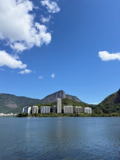 Rodrigo de Freitas Lagoon в январе — фото погоды (2026-01-31)