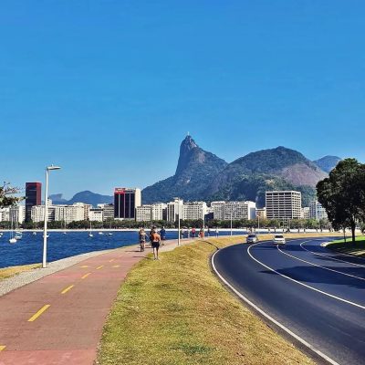Rodrigo de Freitas Lagoon в апреле — фото погоды (2026-04-15)