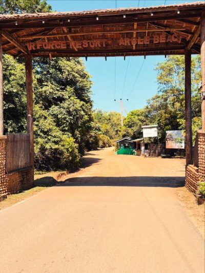 Marble Beach, Trincomalee в апреле — фото погоды (2026-04-12)