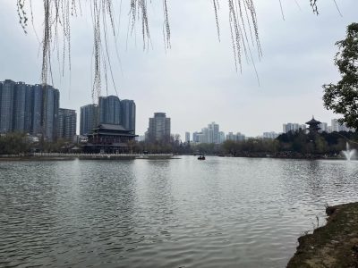Сиань в феврале — фото погоды (2026-02-27)