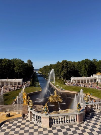 Petergof, Sankt-Peterburg, Russia в июле — фото погоды (2026-07-19)