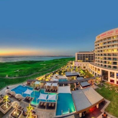 Crowne Plaza Abu Dhabi - Yas Island в июне — фото погоды (2026-06-23)