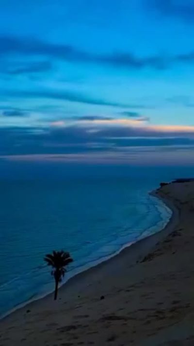 Nuweiba`, Janub Sina', Egypt в июне — фото погоды (2026-06-15)