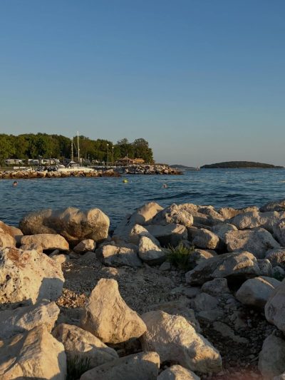 Zelena Laguna,  Istarska, Croatia в июле — фото погоды (2026-07-13)