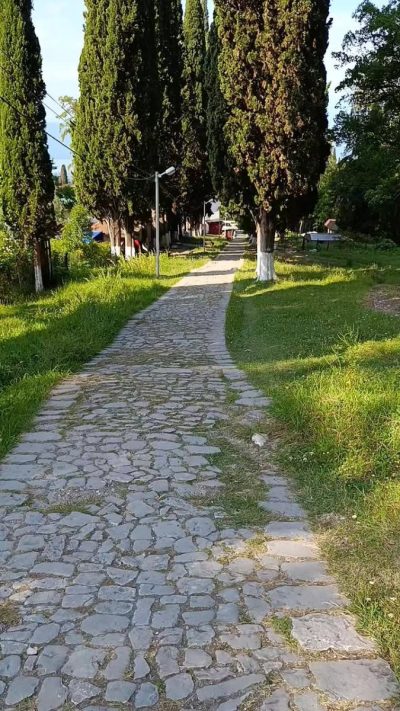 Akhali At'Oni, Abkhazia, Georgia в июне — фото погоды (2026-06-19)