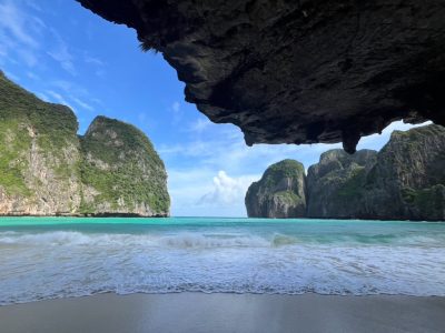 อ่าวมาหยา Maya Bay, Krabi в июле — фото погоды (2026-07-02)