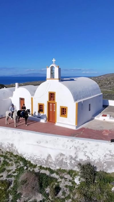 Thirasía, Kikladhes, Greece в феврале — фото погоды (2026-02-03)
