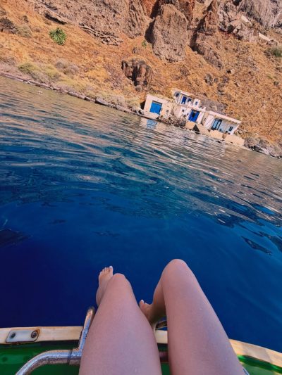 Thirasía, Kikladhes, Greece в июле — фото погоды (2026-07-02)