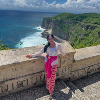 Pura Luhur Uluwatu в апреле — фото погоды (2026-04-04)