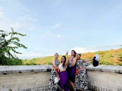 Pura Luhur Uluwatu в апреле — фото погоды (2026-04-10)