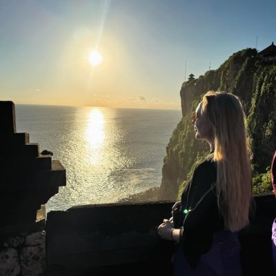 Pura Luhur Uluwatu в апреле — фото погоды (2026-04-16)