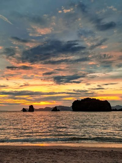 Tanjung Rhu, Langkawi в мае — фото погоды (2026-05-06)