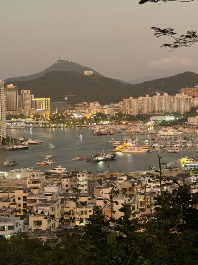Luhuitou, Hainan, China в январе — фото погоды (2026-01-06)