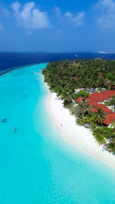 Niva Kurumba Maldives в июне — фото погоды (2026-06-08)