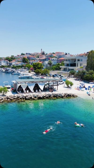 Seget Vranjica Beach в июне — фото погоды (2026-06-28)