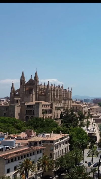 Catedral Palma De Mallorca, Balears, Spaña — фото погоды в июне (2026-06-20)