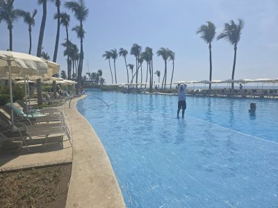 Gran Mayan Acapulco Hotel — фото погоды в октябре (2025-10-30)