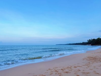 Lotus Desaru Beach Resort & Spa — фото погоды в июле (2026-07-15)