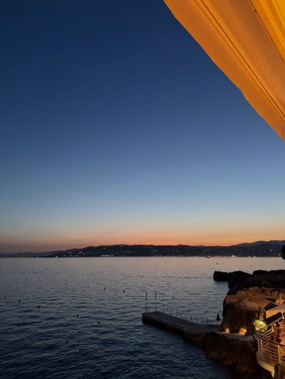 Hôtel du Cap-Eden-Roc в июле — фото погоды (2026-07-16)